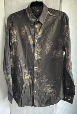 NWT H&M Long Sleeve Forest Green Floral Women's Button Up Blouse Size Small